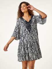 Roman Black Floral Print Lace Detail Smock Dress - Image 1 of 5