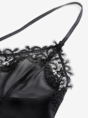 Schwarz - Besticktes Chiffon-Unterkleid - Image 8 of 8