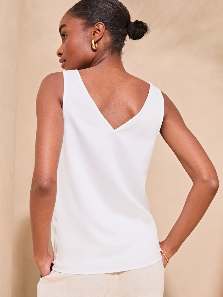 Lipsy White Lace Panel Vest - Image 2 of 4