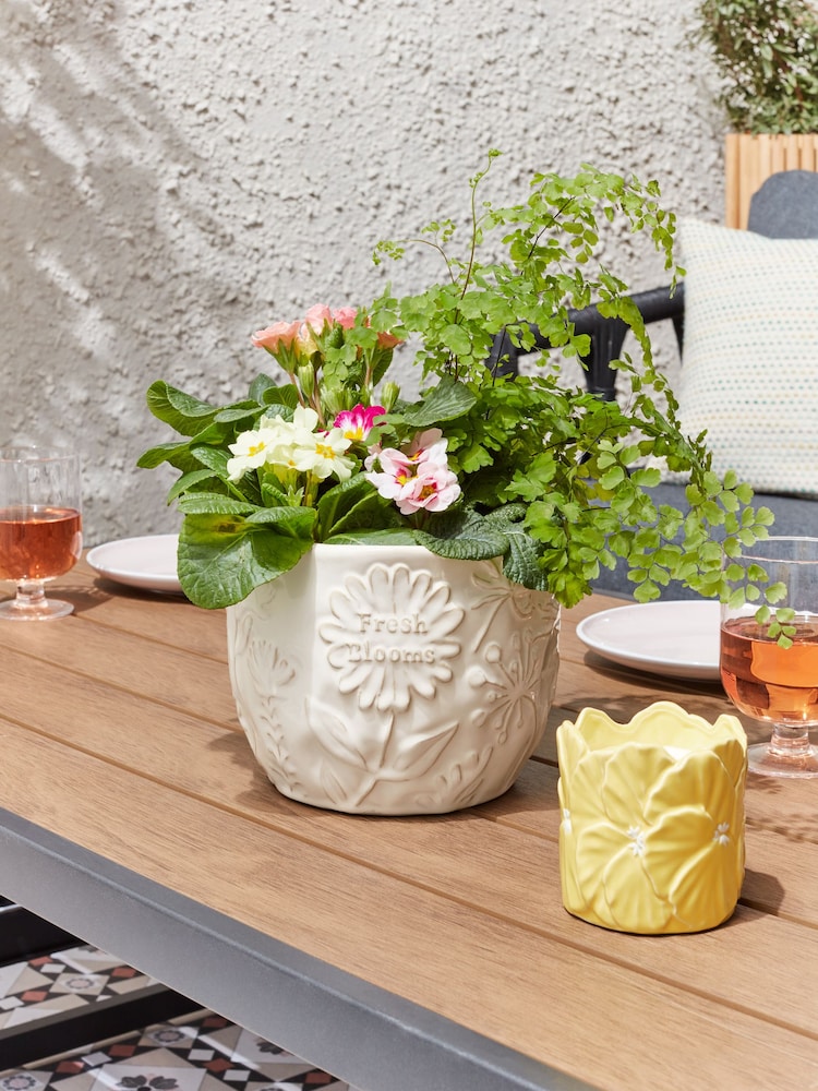 Outdoor Fresh Blooms Ceramic Plant Pot - صورة 1 من 3