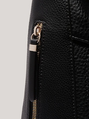 Fiorelli Erika Large Casual Grain Tote Bag - Image 4 of 5