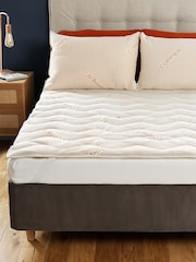 Silentnight White Wellbeing Copper Mattress Topper - Image 1 of 10