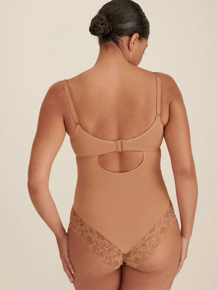 Nude Smoothing Control Lace Non Pad Wired Body - Image 2 of 5