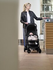 Mamas & Papas Black Airo Black Stroller - Image 2 of 12