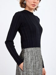 Schwarz - Mini-Pulloverkleid aus Tweed-Mix - Bild 4 von 5