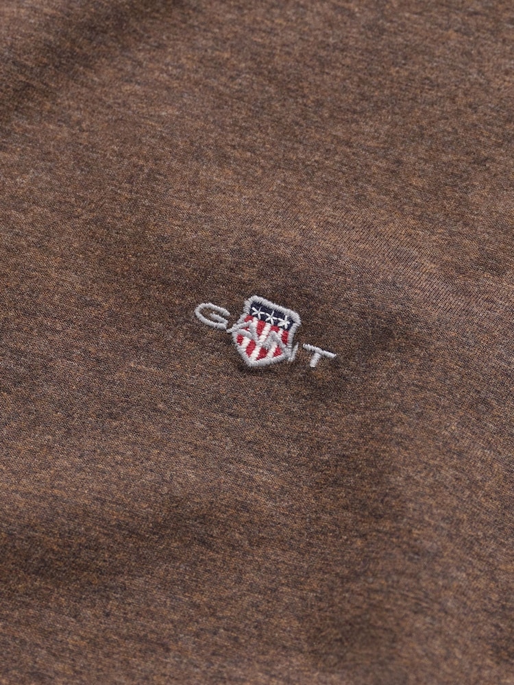 Braun - Gant T-Shirt mit Wappen-Logo - Bild 2 von 2
