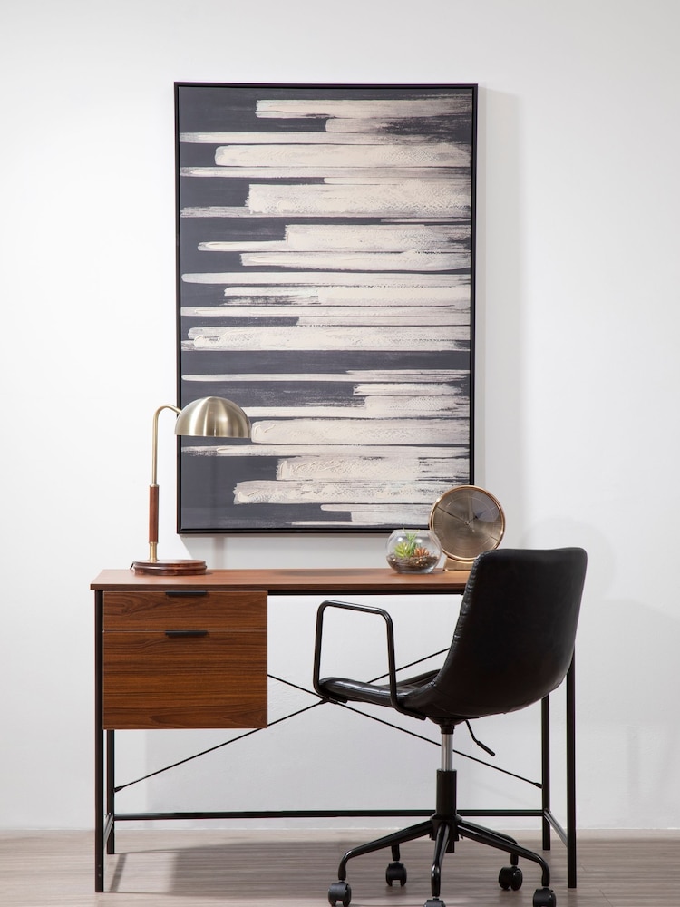 Silla de oficina con diseño de efecto cuero Forbes de Fifty Five South - Imagen 1 de 4