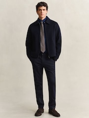 Zils - GANT Smart Slim Fit smalka tvīla chino bikses - Attēls 1 no 6