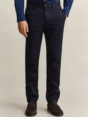 Zils - GANT Smart Slim Fit smalka tvīla chino bikses - Attēls 2 no 6