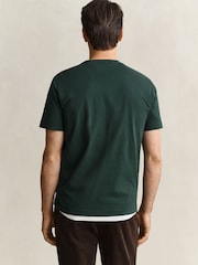 Verde - Camiseta logo escudo de GANT - Imagen 3 de 4