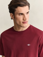 GANT Red Shield Logo T-Shirt - Image 4 of 6