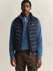 Modrá - GANT Lightweight Down Gilet - Obrázek 4 z 8
