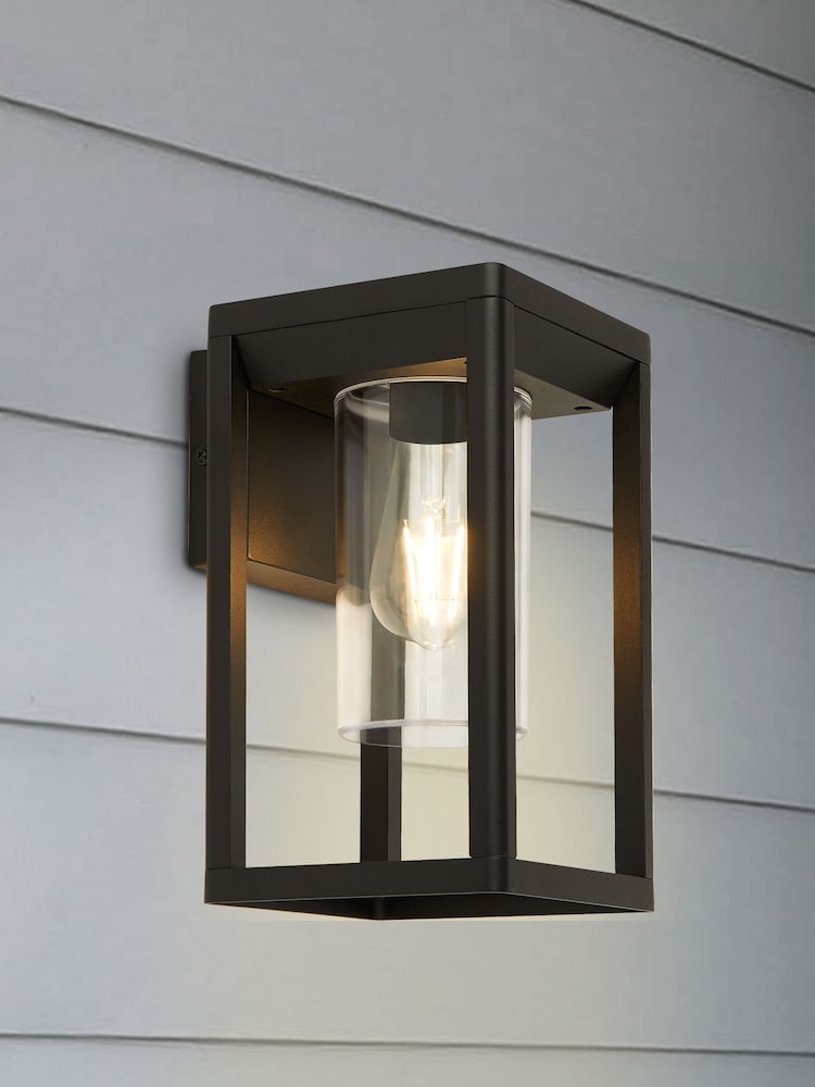 Searchlight Black Oklahoma Outdoor Bracket Light With Clear Diffuser - Image 1 of 2