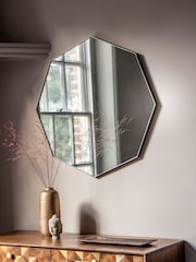 Gallery Home Silver Drew Octagon Mirror - Image 1 of 2