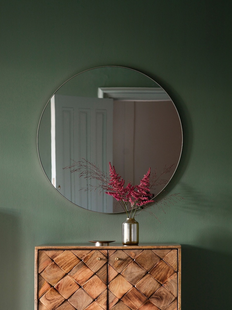 Gallery Home Silver Drew Round Mirror - Image 1 of 2