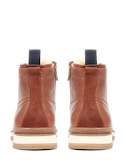 لون طبيعي - بوت بارتفاع الكاحل جلد رجالي Ealing من Jones Bootmaker - صورة 2 من 5