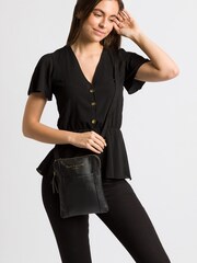 Pure Luxuries London Maisie Leather Cross-Body Bag - Image 5 of 5