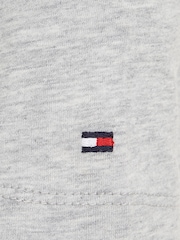 رمادي - تيشيرت أساسي من Tommy Hilfiger - صورة 6 من 6