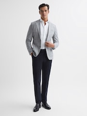 Pantalones de corte slim en molesquín Spark de Reiss - Imagen 3 de 6