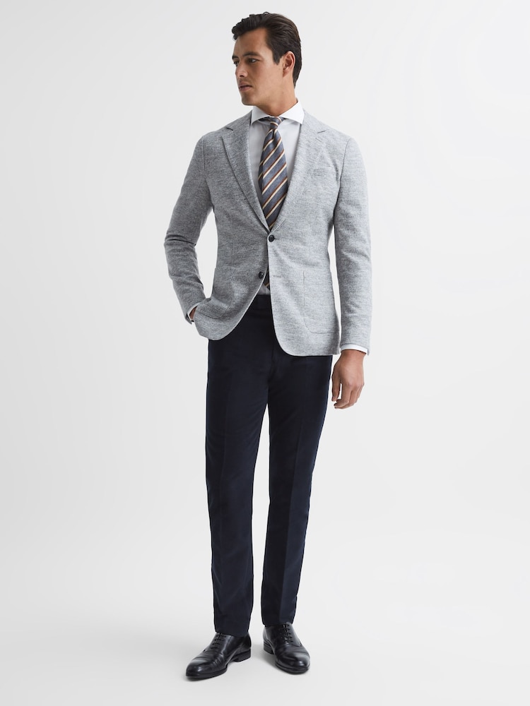 Pantalones de corte slim en molesquín Spark de Reiss - Imagen 6 de 6