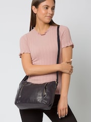 Conkca Esta Leather Cross-Body Bag - Image 4 of 4