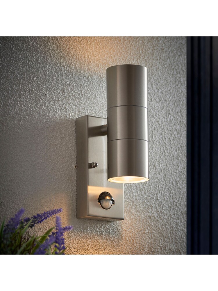 Gallery Home Silver Reid Wall Light - Image 1 of 4