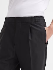 Reiss Black Brighton Relaxed Drawstring Trousers with Turn-Ups - Image 4 of 7