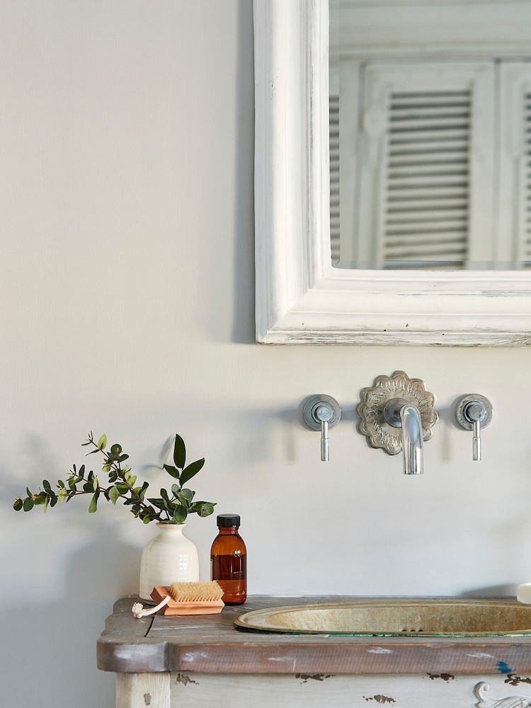 Sanderson Grey Mist Waterbased Eggshell Paint - Image 2 of 3