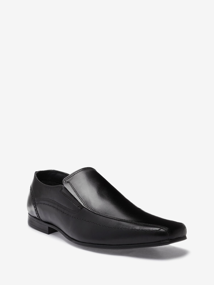 Schwarz - Weite Passform - Lederslipper mit Einsatz - Bild 2 von 5 Schwarz - Weite Passform - Lederslipper mit Einsatz - Bild 2 von 5
