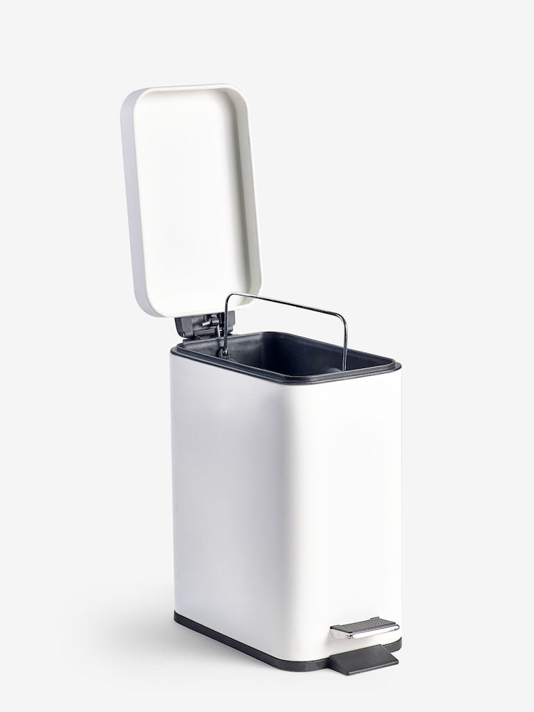 White Soft Close Pedal 5 Litre Bin - Image 5 of 6