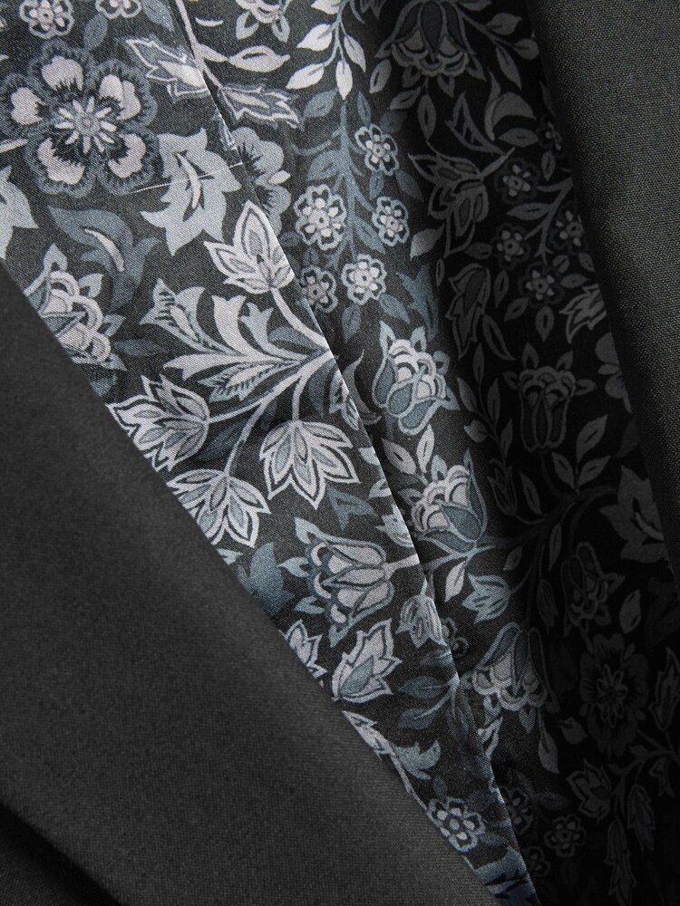 Black Tailored Motion Flex Stretch Wool Suit Jacket - Image 7 of 9