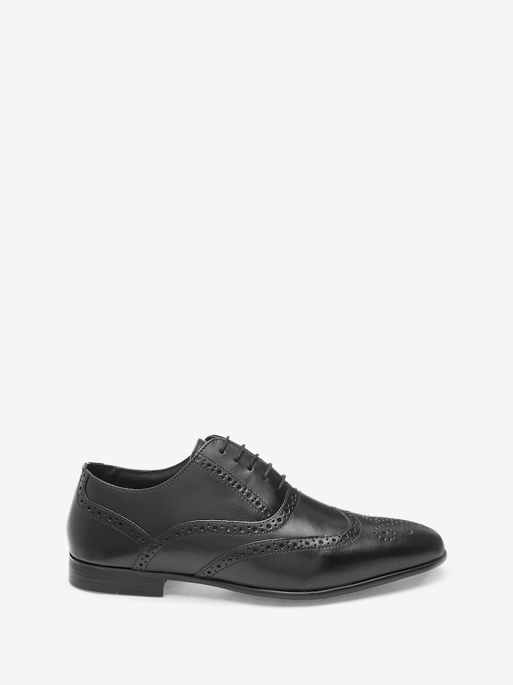 črna - širok kroj - Usnjeni čevlji Oxford Brogue - Slika 1 iz 6 črna - širok kroj - Usnjeni čevlji Oxford Brogue - Slika 1 iz 6