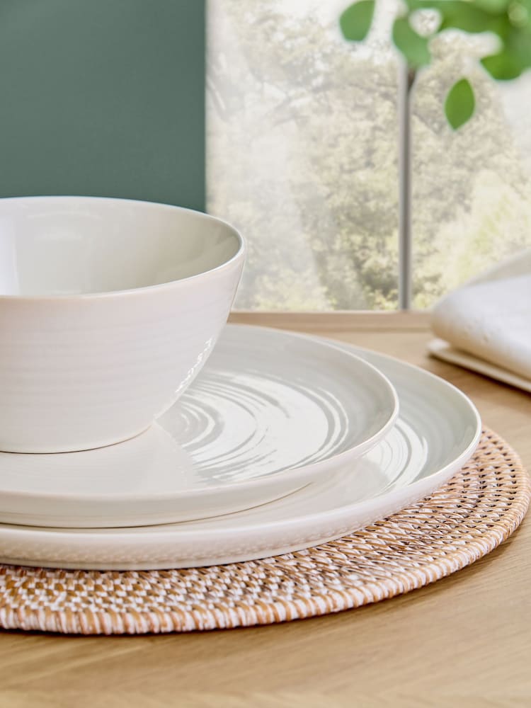 12 Piece White Kya Dinnerware Dinner Set - Image 3 of 7