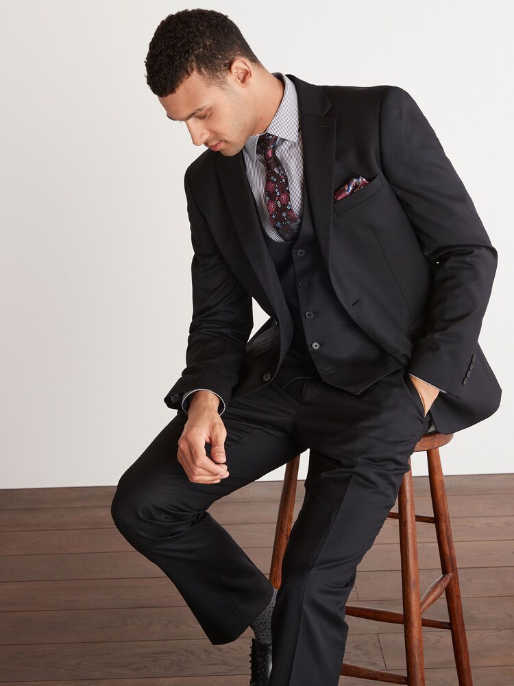 Black Tailored Fit 100% Wool Suit: Jacket - Image 2 of 8