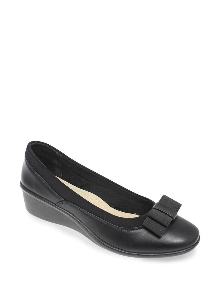 Lunar Deacon Comfort Shoes - Image 3 of 5