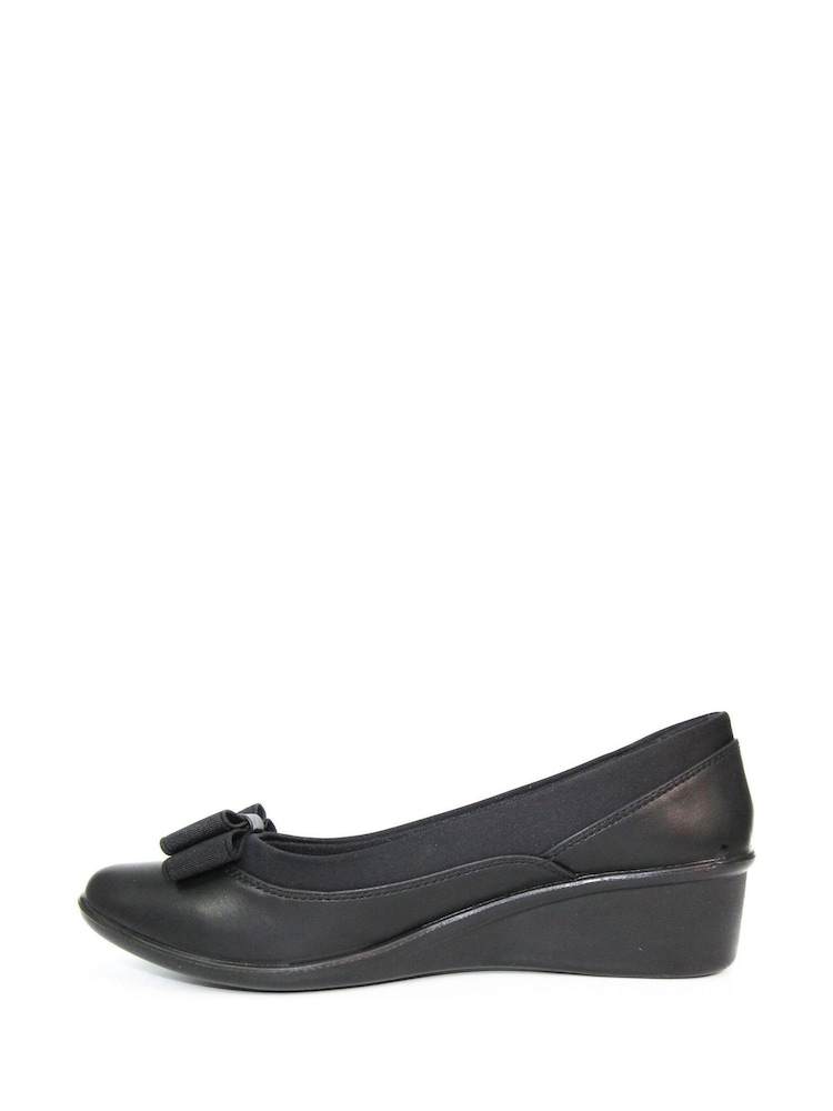 Lunar Deacon Comfort Shoes - Image 4 of 5