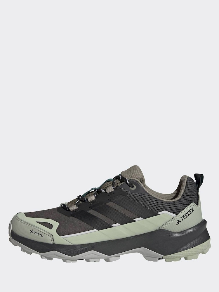adidas Green Terrex Skychaser Ax5 Gore-Tex Hiking Shoes - Image 10 of 10 adidas Green Terrex Skychaser Ax5 Gore-Tex Hiking Shoes - Image 10 of 10