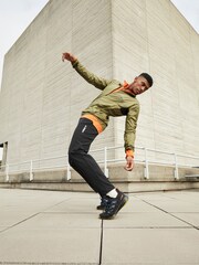 adidas Terrex Multi Prime Joggers - Image 6 of 17