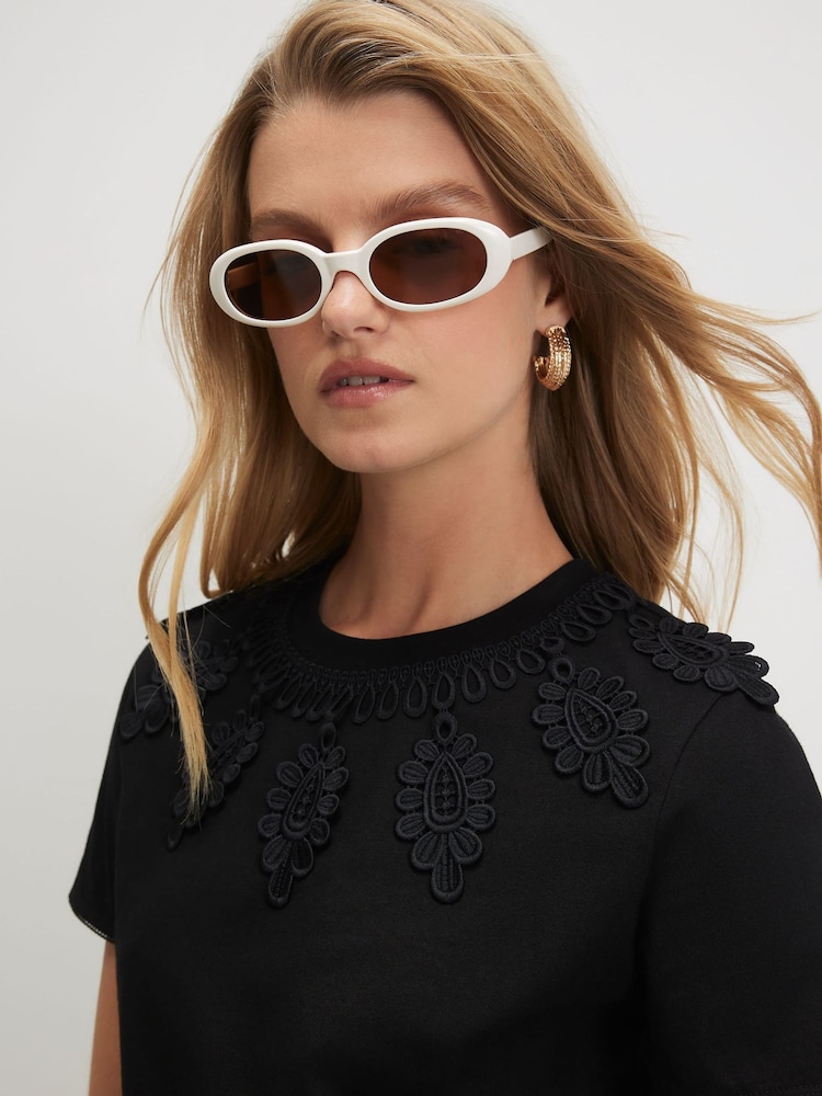 River Island Black Short Sleeve Embroidered T-Shirt - Image 4 of 4