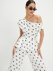 River Island Sleeveless Polka Dot Peplum Asymmetric Jumpsuit - Immagine 4 di 4