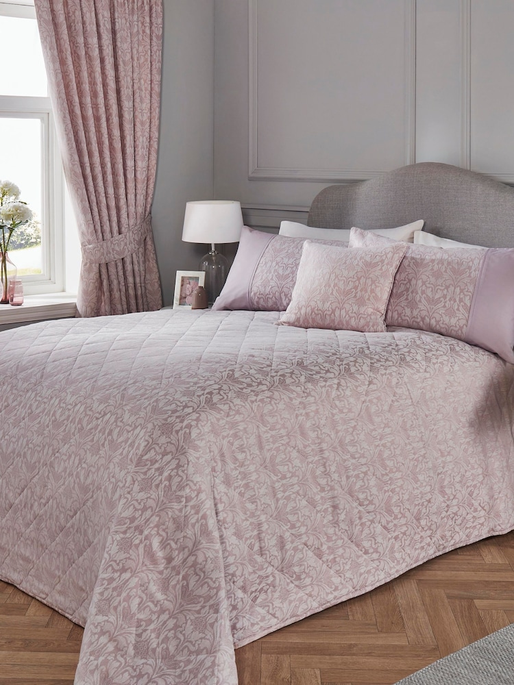 D&D Purple Hawthorne Quilted Bedspread - Image 2 of 3 D&D Purple Hawthorne Quilted Bedspread - Image 2 of 3