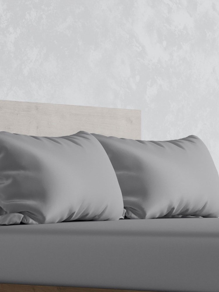 Panda London 2 Pack Silver Bamboo Viscose Pillowcases - Image 4 of 5