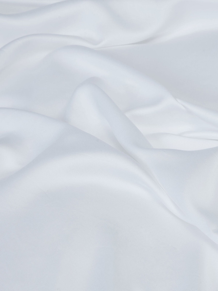 Panda London 2 Pack White Bamboo Viscose Pillowcases - Image 6 of 6