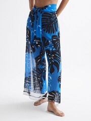 Reiss Blue Ginnie Printed Resort Trousers - Image 4 of 7