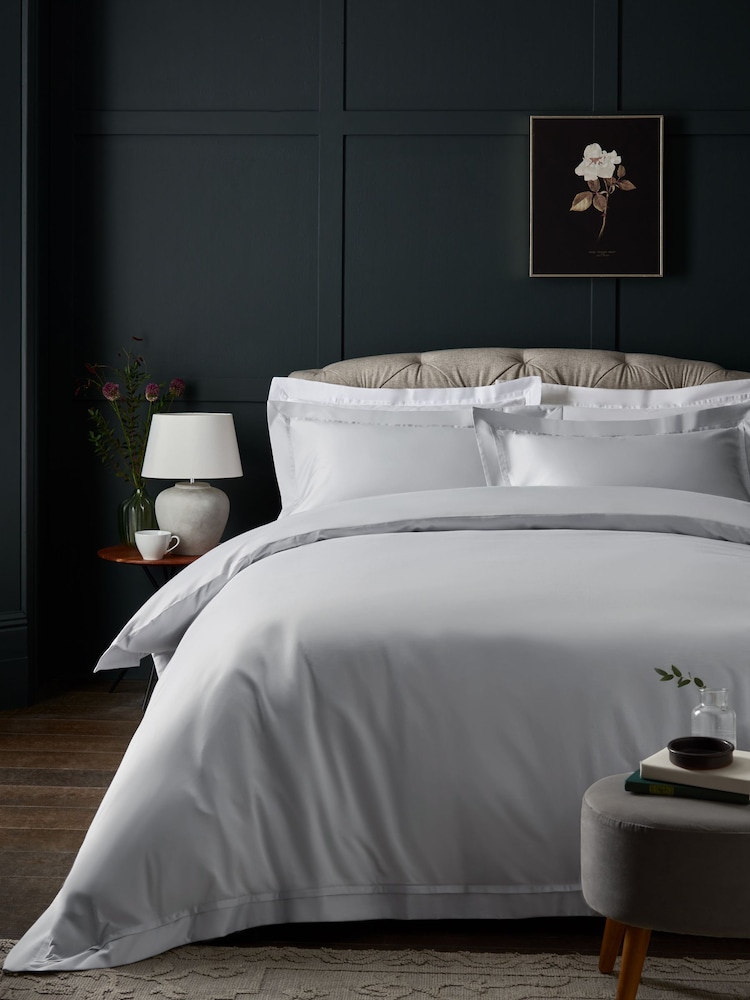 Silver Grey Collection Luxe 1000 Thread Count 100% Cotton Sateen Oxford Luxury Duvet Cover and Pillowcase Set - Image 1 of 5