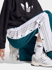 adidas Originals Green Adibreak Track Tracksuit Bottoms - Image 4 of 6