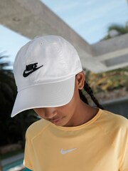 Nike White/Black Heritage 86 Adjustable Cap - Image 3 of 5