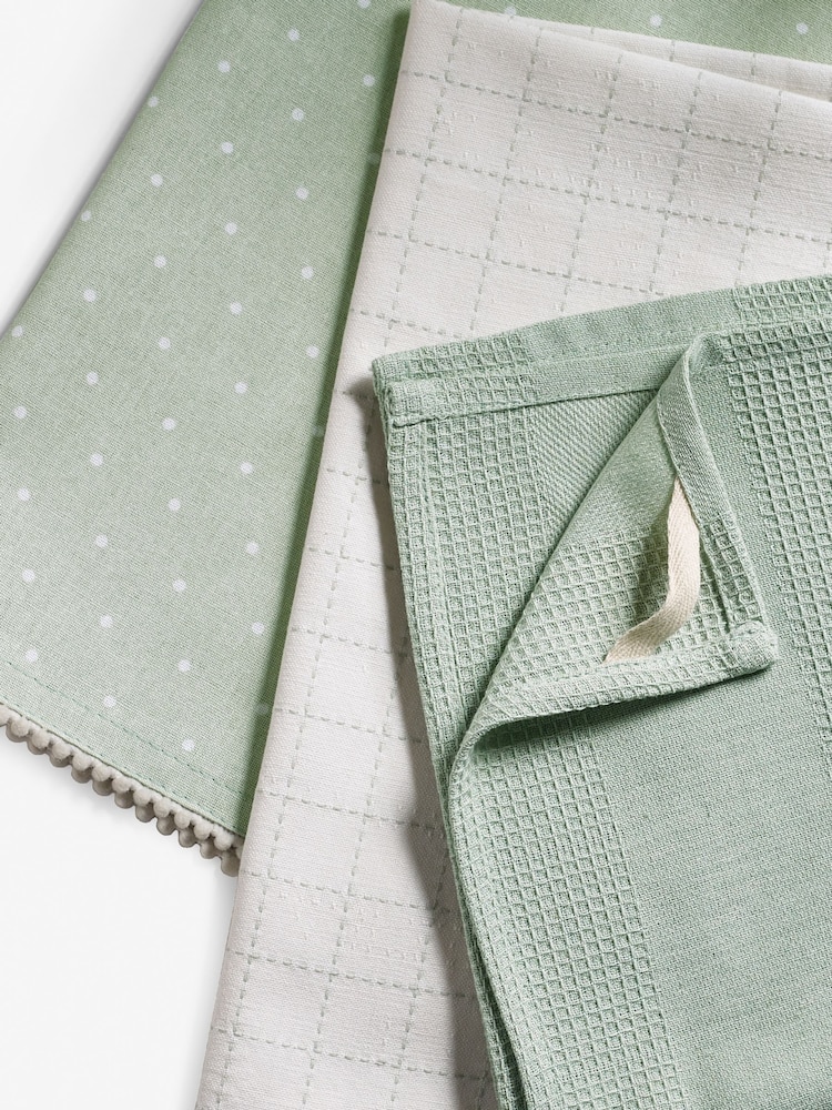 Set of 3 Sage Green Polka Dot 100% Cotton Elsie Tea Towels - Image 2 of 4
