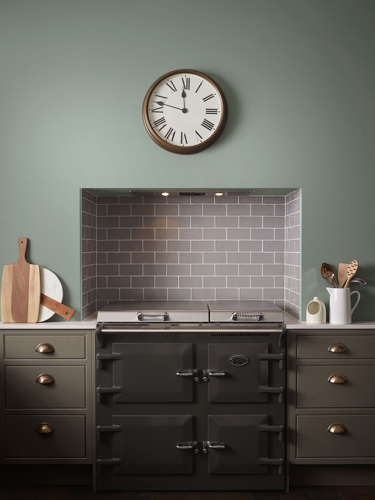 Laura Ashley Eau de Nil Green 2.5 Litre Kitchen And Bathroom Paint - Image 1 of 4
