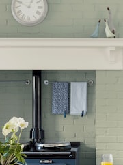 Laura Ashley Pale Hedgerow Green 2.5 Litre Kitchen And Bathroom Paint - Image 1 of 4